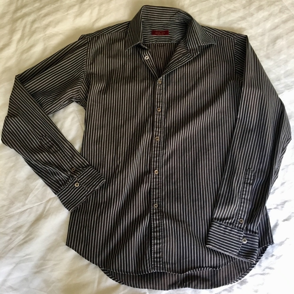 Zara Man Button-Up Long-Sleeve Shirt